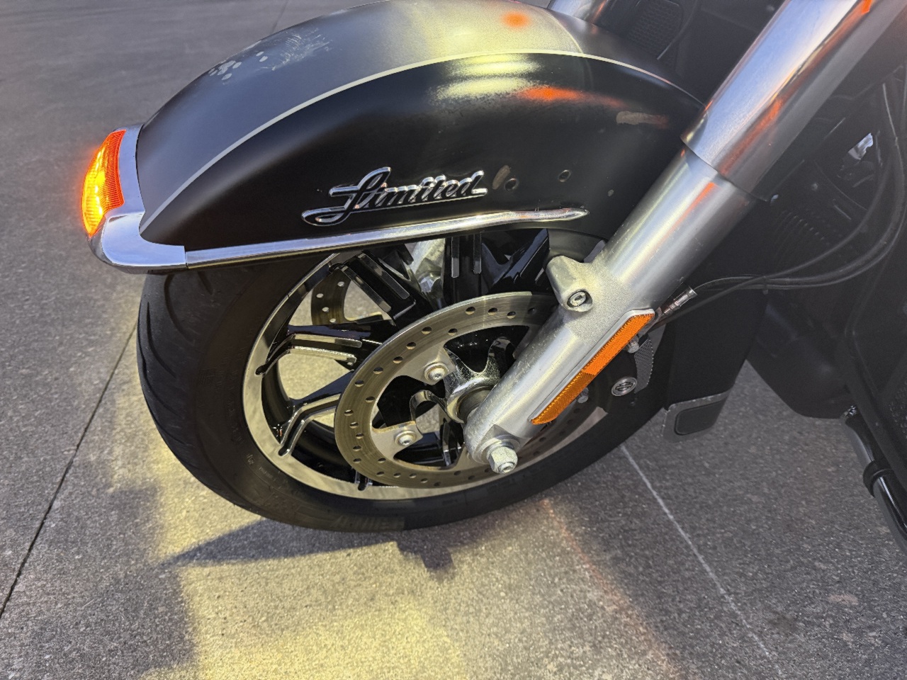 2017 Harley-Davidson FLHTK Electra Glide Ultra Limited / Street Glide